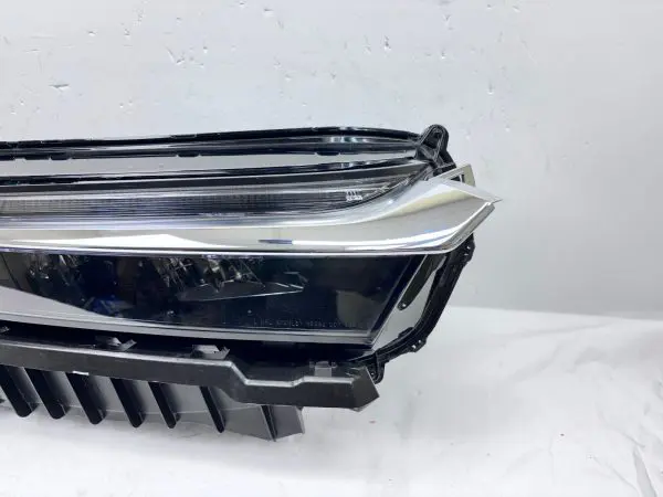 NICE ALL TABS 2023 2024 HONDA CRV FULL LED FRONT RIGHT OEM HEADLIGHT - Image 2