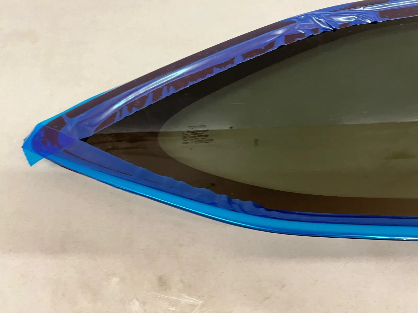 OEM 62710-0e190 2020 2021 2022 2023 Toyota Highlander Rear Right Quarter Glass - Image 4