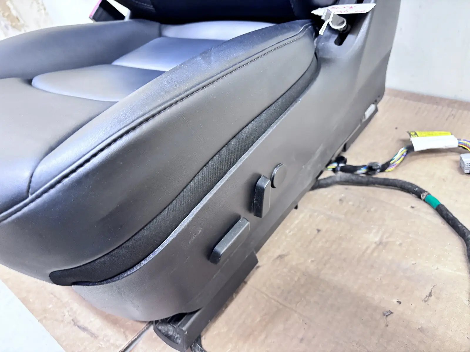 OEM 1456942-00-C 2017-2020 2021 2022 2023 Tesla Model 3 Front Left Driver Seat - Image 2