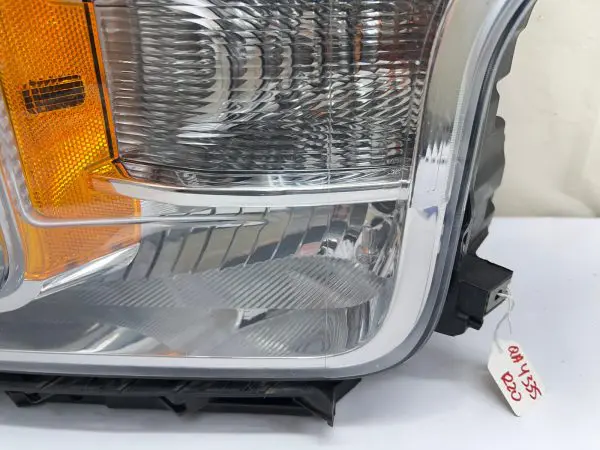 KL3413006AA 2018 2019 2020 FORD F150 HALOGEN FRONT LEFT OEM HEADLIGHT - Image 9