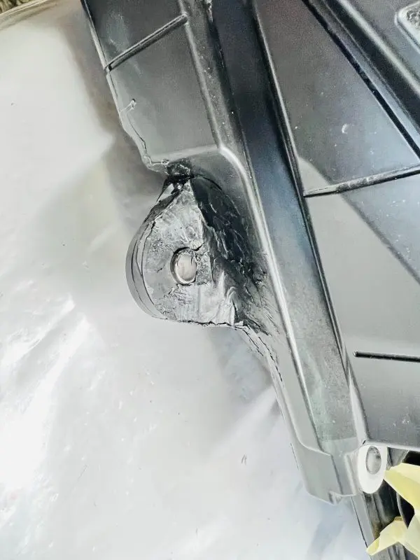 95B941010AR 2019 2020 2021 PORSCHE MACAN FULL LED RIGHT OEM HEADLIGHT GENUINE - Image 10