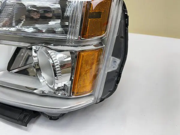 2010 2011 2012 2013 2014 2015 GMC TERRAIN HALOGEN FRONT LEFT OEM HEADLIGHT - Image 3