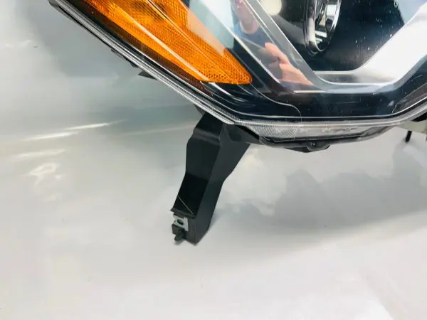 🎈 2017 2018 2019 2020 NISSAN PATHFINDER HALOGEN LED FRONT RIGHT OEM HEADLIGHT - Image 9