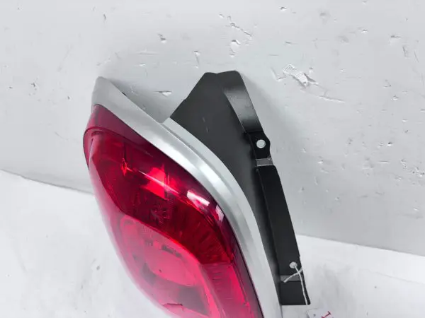 68285132AA  2016 2017 2018 FIAT 500X HALOGEN REAR LEFT OEM TAIL LIGHT - Image 7