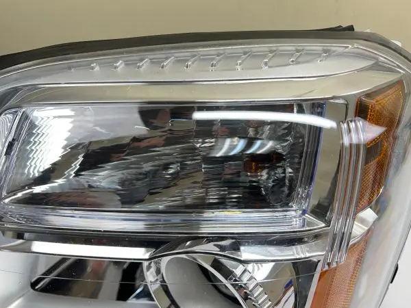 2010 2011 2012 2013 2014 2015 GMC TERRAIN HALOGEN FRONT LEFT OEM HEADLIGHT - Image 5