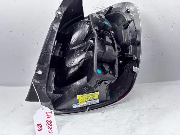 68285132AA  2016 2017 2018 FIAT 500X HALOGEN REAR LEFT OEM TAIL LIGHT - Image 19