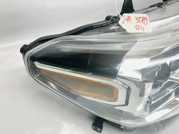 TABS 16 2017 2018 2019 2020 2021 2022 TOYOTA TACOMA HALOGEN RIGHT OEM HEADLIGHT - Image 11