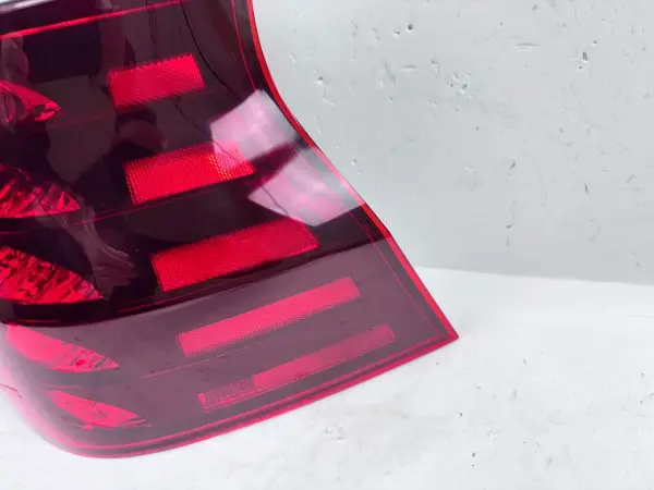 2017 2018 2019 2020 2021-2023 LEXUS GX GX460 SPORT HALOGEN RIGHT CAPA TAIL LIGHT - Image 4