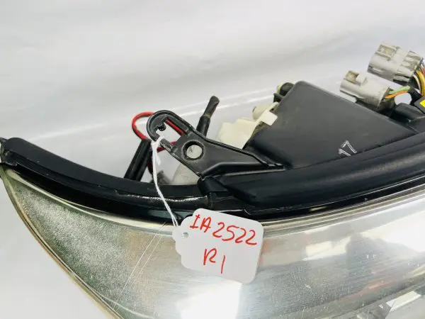 🎈 2013 2014 2015 TOYOTA LAND CRUISER XENON HID RIGHT OEM HEADLIGHT DAMAGED - Image 5