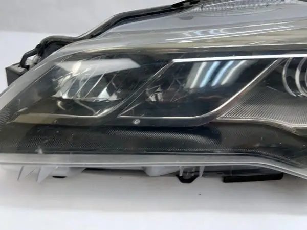 🎈 2013 2014 2015 TOYOTA LAND CRUISER XENON HID RIGHT OEM HEADLIGHT DAMAGED - Image 14