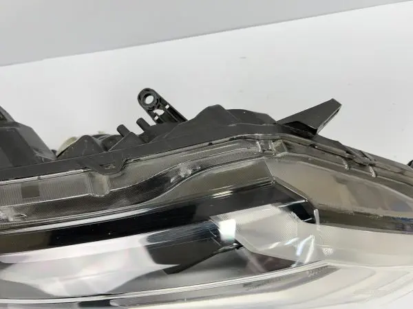 2017 2018 2019 2020 nissan rogue halogen led front right oem headlight - Image 12