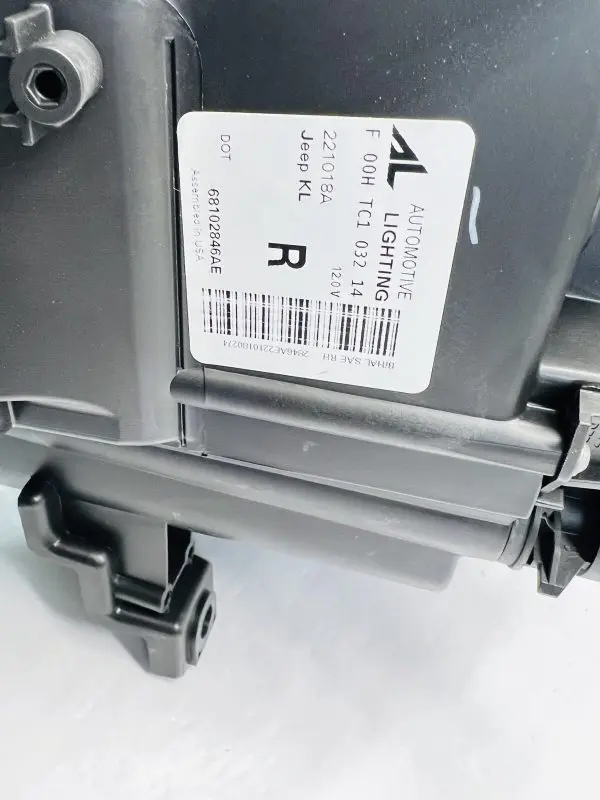 🎈NICE🎈 68102846AE 2014 2015 2016 2017 2018 JEEP CHEROKEE RIGHT OEM HEADLIGHT - Image 10