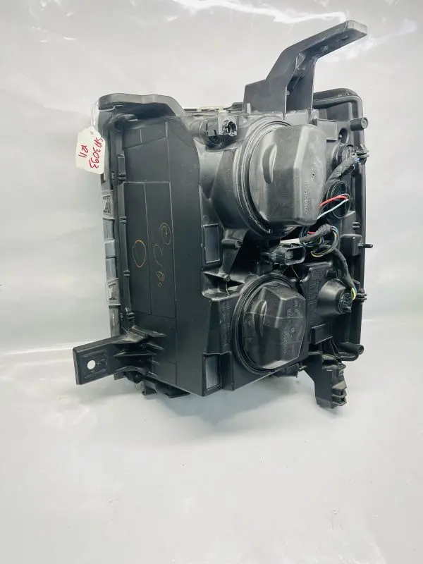 🌟 23223256 2014 2015 CHEVY SILVERADO 1500 FRONT RIGHT OEM HEADLIGHT HALOGEN - Image 12