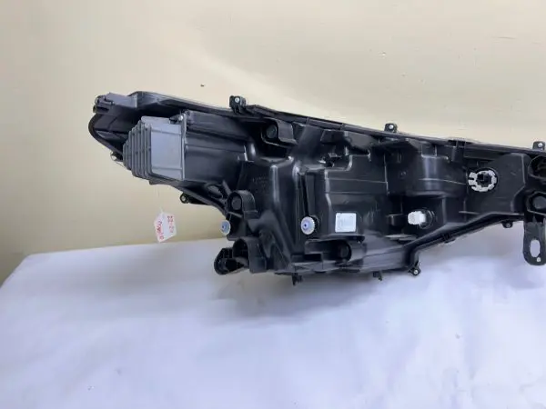 2022 2023 2024 TOYOTA COROLLA CROSS LED FRONT LEFT OEM HEADLIGHT - Image 16