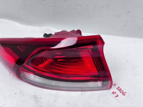 2017 2018 2019 2020 2021 2022 HYUNDAI IONOQ HALOGEN REAR LEFT OEM TAIL LIGHT - Image 6