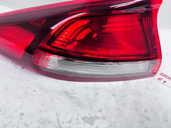 2017 2018 2019 2020 2021 2022 HYUNDAI IONOQ HALOGEN REAR LEFT OEM TAIL LIGHT - Image 8