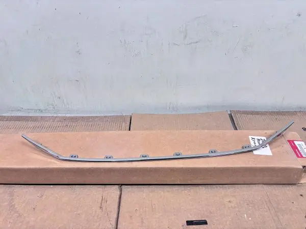 OEM 2016 2017 Honda Accord Front grille lower trim molding chrome 71124-T2F-A51