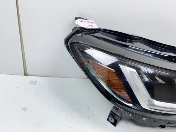 NICE 2023 2024 2025 HONDA HRV  LED FRONT RIGHT OEM HEADLIGHT - Image 8