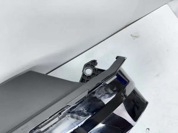 NICE 2023 2024 2025 HONDA HRV  LED FRONT RIGHT OEM HEADLIGHT - Image 14