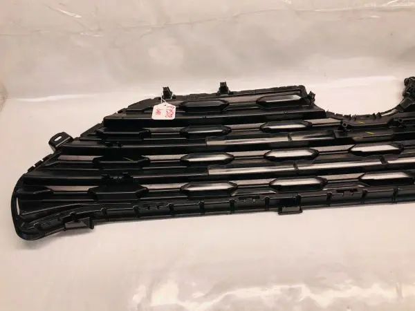 🎈NICE🎈 531120R120  2019 2020 2021 TOYOTA RAV4 FRONT OEM LOWER GRILLE - Image 12