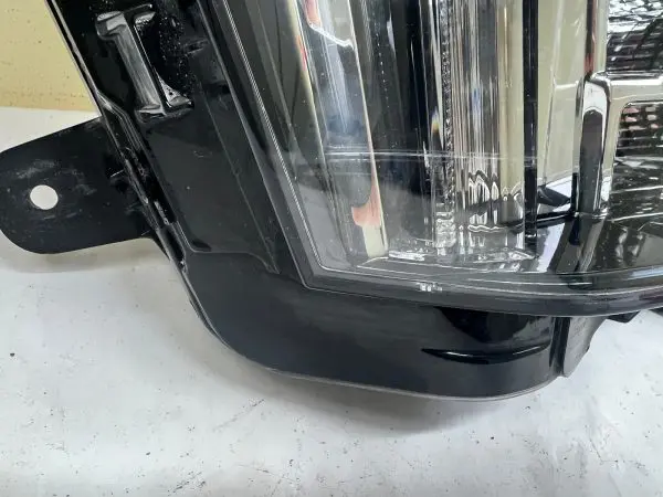2015 2016 2017 2018 2019 2020 CADILLAC ESCALADE LED FRONT RIGHT OEM FOG LIGHT - Image 10