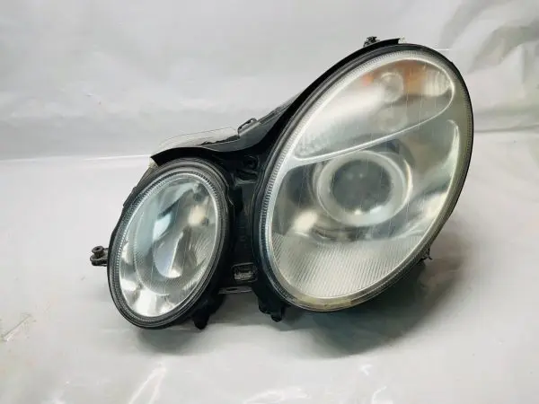 2003 2004 2005 2006 MERCEDES BENZ E320 E350 E CLASS FRONT LEFT OEM HEADLIGHT