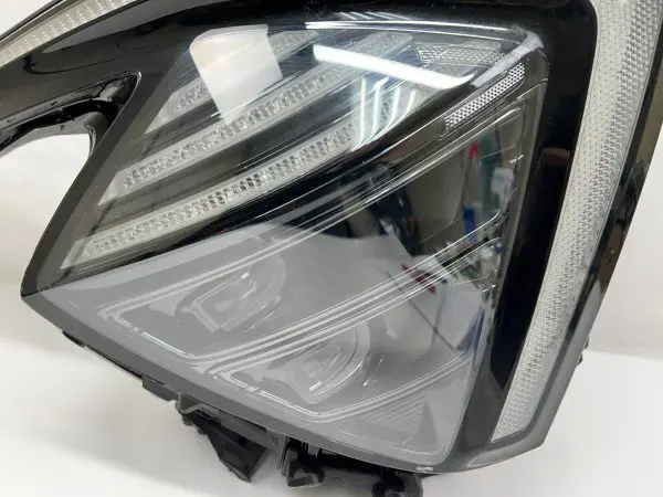 2022 2023 2024 KIA SPORTAGE FULL LED FRONT RIGHT OEM HEADLIGHT DAMAGED - Image 4