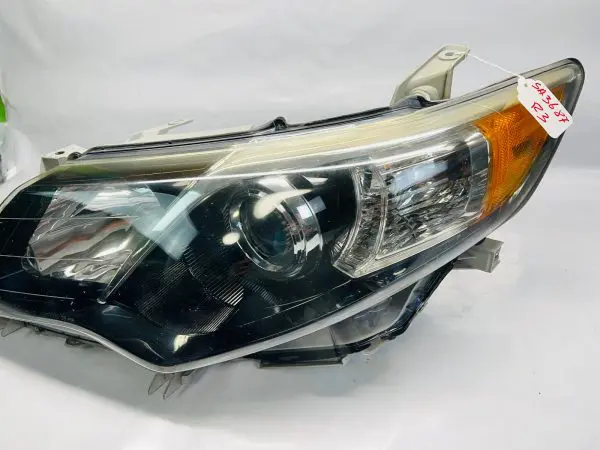 2012 2013 2014 TOYOTA CAMRY BLACK BEZEL FRONT LEFT OEM HEADLIGHT - Image 2
