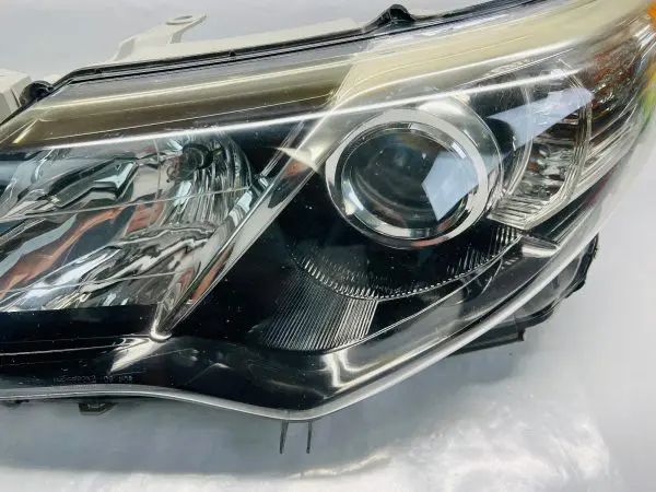 2012 2013 2014 TOYOTA CAMRY BLACK BEZEL FRONT LEFT OEM HEADLIGHT - Image 9