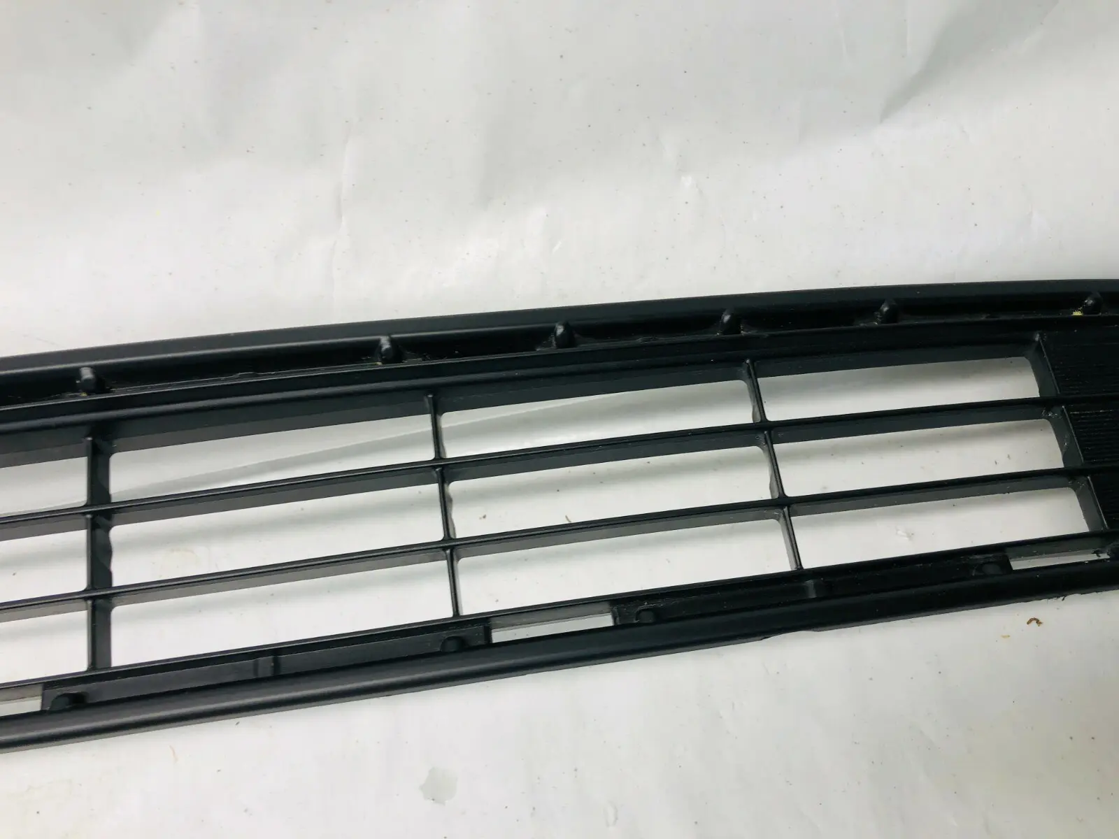 2016 2017 2018 TOYOTA RAV4 LOWER FRONT OEM GRILLE FRONT BUMPER GRILLE 531120R060 - Image 3