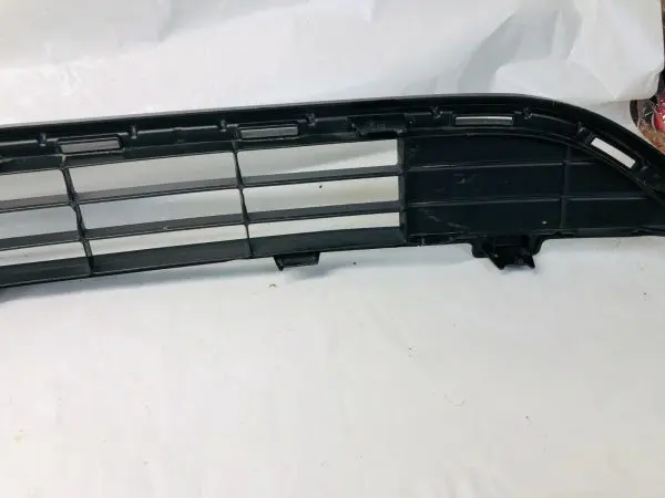 2016 2017 2018 TOYOTA RAV4 LOWER FRONT OEM GRILLE FRONT BUMPER GRILLE 531120R060 - Image 10