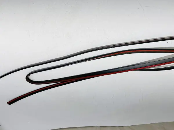2010 2011 2012 2013 2014 SUBARU LEGACY OUTBACK BACK GLASS REVEAL MOLDING - Image 12