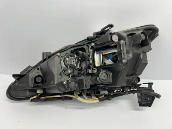 2006 2007 2008 2009 2010 lexus is is250 is350 halogen front right oem headlight - Image 19