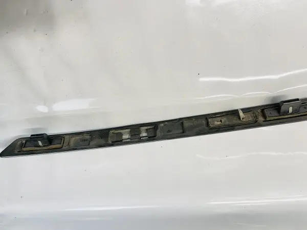 2013 2014 2015 2016 2017 2018 2019 FORD TAURUS REAR TRUNK LID MOLDING TRIM EMBLE - Image 10