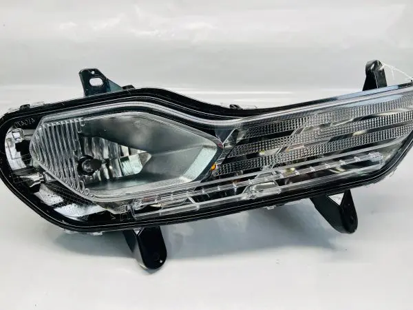 MINT 2013 2014 2015 2016 FORD ESCAPE  FRONT RIGHT OEM FOG LIGHT - Image 9