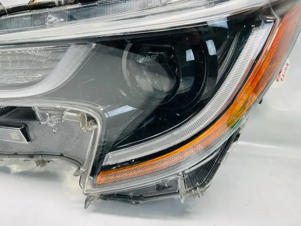 2020 2021 2022 TOYOTA COROLLA LED FRONT  LEFT OEM HEADLIGHT - Image 5