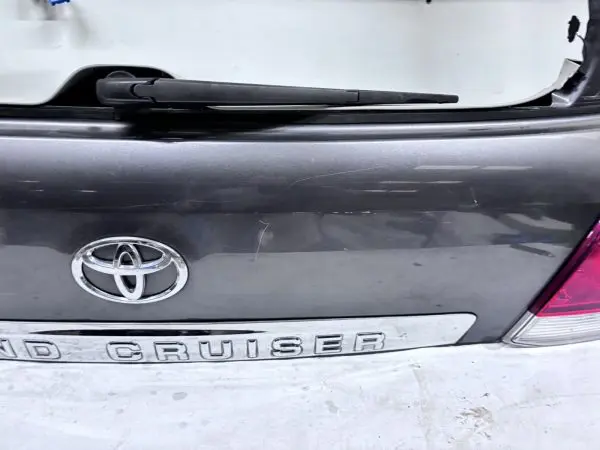 OEM. 2013 2014 2015 Toyota Land Cruiser Rear Lift Gate Trunk Tail Gate - Image 3