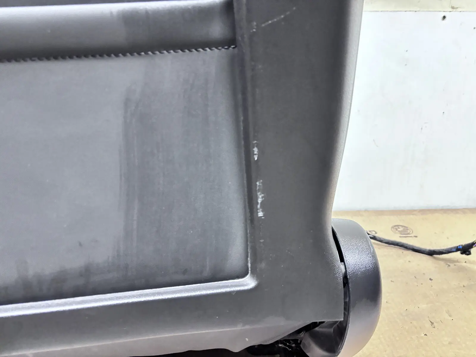 OEM 1456943-00-C 2017-2021 2022 2023 Tesla Model 3 Front Right Passenger Seat - Image 14