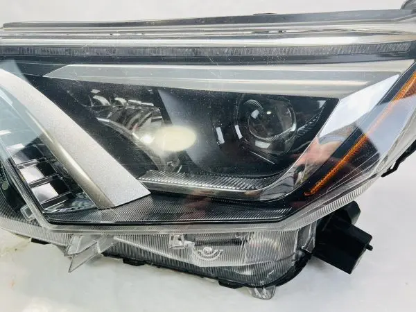 ⭐️ ALL TABS 2016 2017 2018 TOYOTA RAV4 FRONT LEFT LED OEM HEADLIGHT GENUINE - Image 10