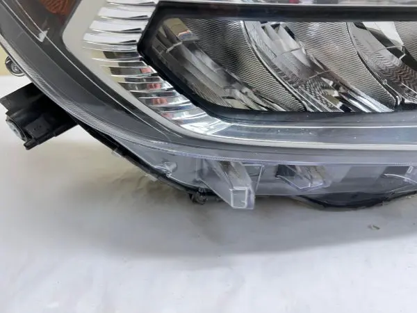 ALL TABS 2019 2020 2021 TOYOTA RAV4 LED FRONT RIGHT OEM HEADLIGHT - Image 9