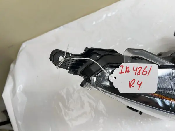 ALL TABS 2019 2020 2021 TOYOTA RAV4 LED FRONT RIGHT OEM HEADLIGHT - Image 12