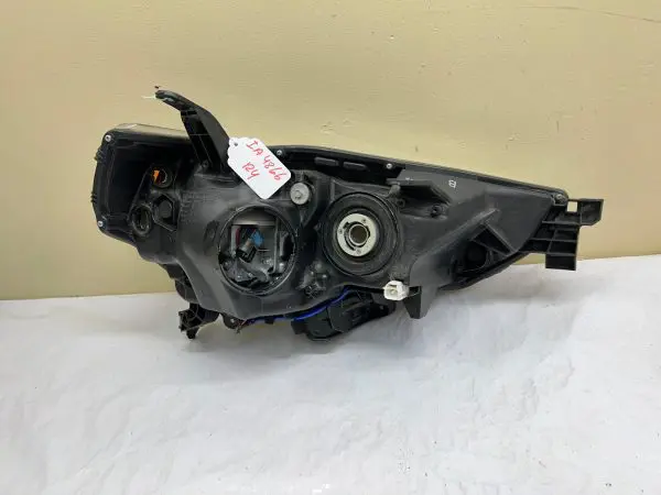 2014 2015 2016 2017 2018 2018 2020 TOYOTA 4RUNNER HALOGEN  LEFT OEM HEADLIGHT - Image 18