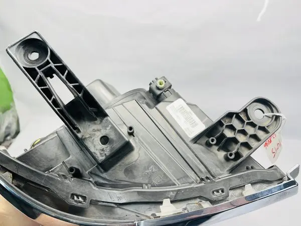 🌟 23223256 2014 2015 CHEVY SILVERADO 1500 FRONT RIGHT OEM HEADLIGHT HALOGEN - Image 3