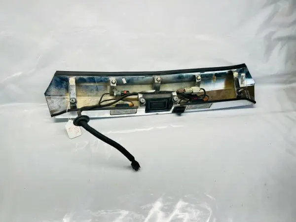 22869814 2010 2011 2012 2013 2014 2015 GMC TERRAIN REAR LIFTGATE TRIM CAMERA - Image 11