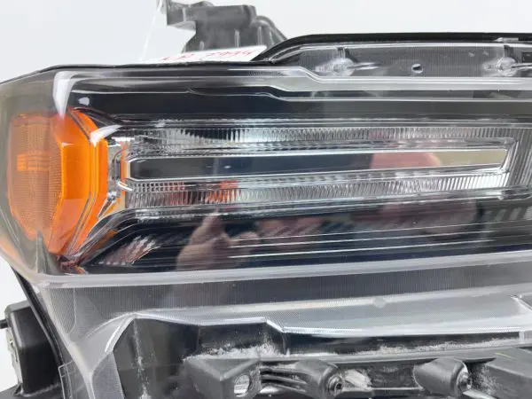2020 2021 2022 2023 CHEVY SILVERADO 2500 3500 HALOGEN  RIGHT OEM HEADLIGHT - Image 11
