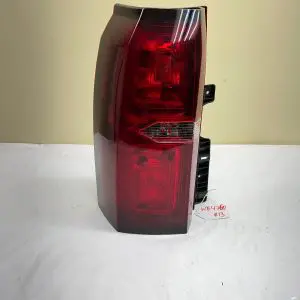 2015 2016 2017 2018 2019 2020 CHEVY TAHOE HALOGEN LED REAR LEFT CAPA TAIL LIGHT
