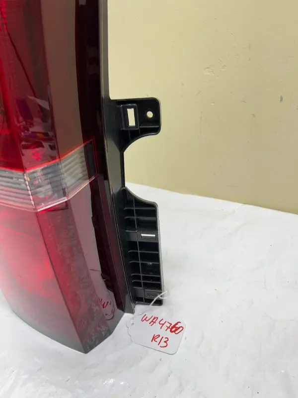 2015 2016 2017 2018 2019 2020 CHEVY TAHOE HALOGEN LED REAR LEFT CAPA TAIL LIGHT - Image 4