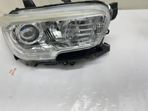 🌟🌟 2016 2017 2018 2019 2020 2021 TOYOTA TACOMA HALOGE FRONT RIGHT HEADLIGHT - Image 14
