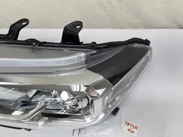 🌟 MINT 2016 2017 2018 2019 2020 2021 TOYOTA TACOMA HALOGE FRONT LEFT HEADLIGHT - Image 4