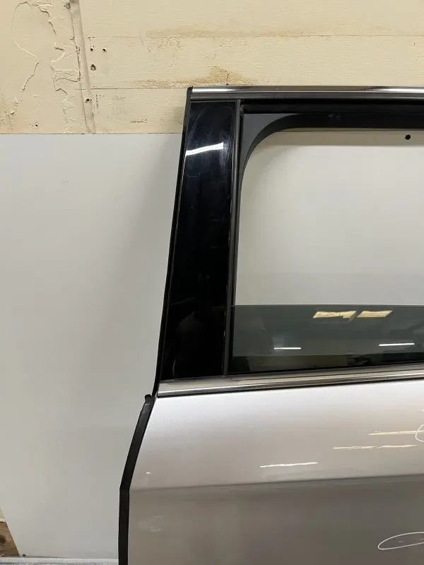 2015 2016 2017 2018 2019 2020 2021 2022 2023 Ford Edge Rear Left OEM Door Comp - Image 2